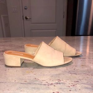 Forever 21 Beige Mule